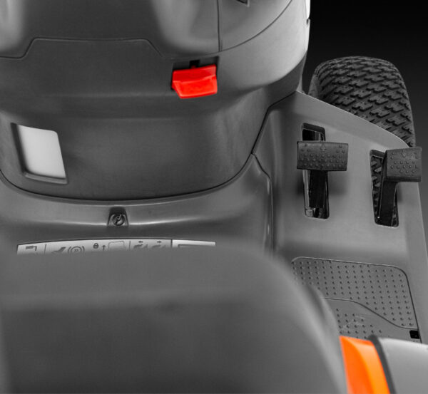Husqvarna Rasentraktor TS 114 – Modell 2025 – Bild 3