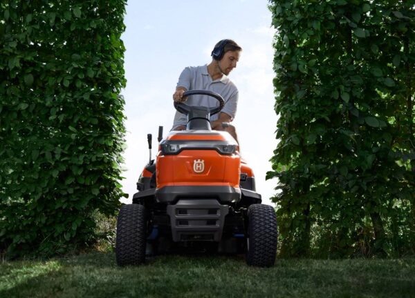 Husqvarna Rasentraktor TS 114 – Modell 2025 – Bild 4