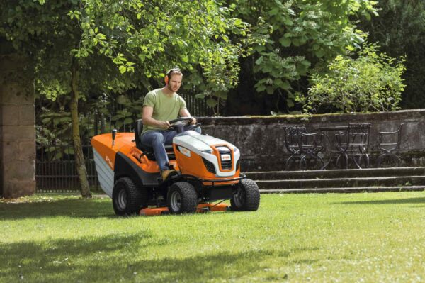 STIHL Rasentraktor RT 6127.1 ZL – Modell 2025 – Bild 7