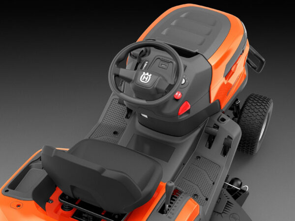 Husqvarna TC 220T – Modell 2025 – Bild 13