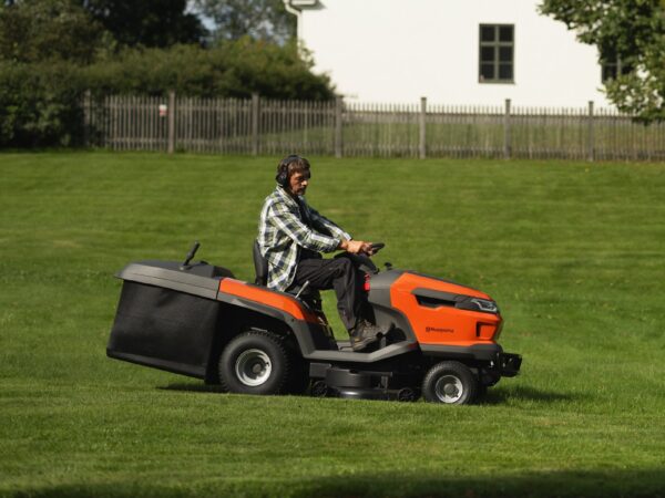Husqvarna TC 220T – Modell 2025 – Bild 5
