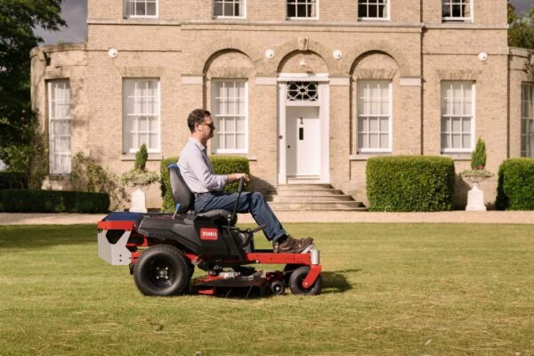 Toro Akku-Null-Wendekreis Mäher TimeCutter MyRIDE eMR 4275T – Modell 2025 – Bild 2